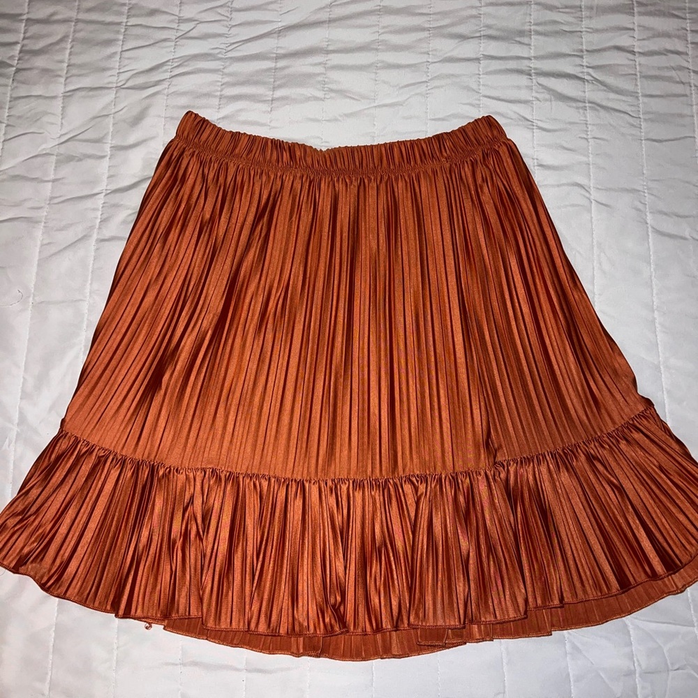 Size: S, Orange